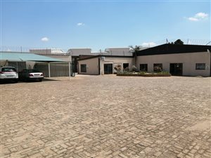 2600 m² Industrial space in Boltonia