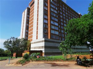 2 Bed Flat in La Montagne