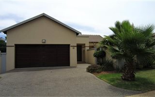 3 Bedroom House in Midlands Estate