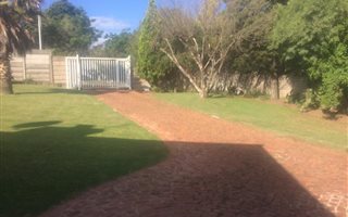 3 Bedroom House in Alan Manor
