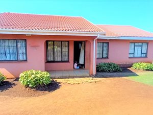 4 Bed House in Ngwelezana