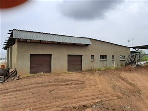 270 m² Commercial space in Newcastle Central
