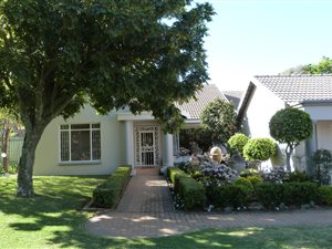 4 Bed House in Murrayfield