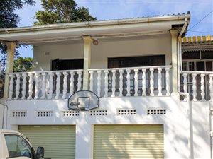2 Bed Garden Cottage in Sea View