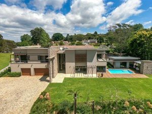 5 Bed House in Winston Park
