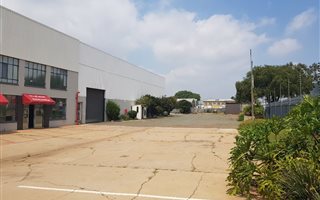 3389 m² Industrial space in Primrose