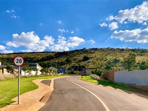 405 m² Land available in Krugersdorp Central