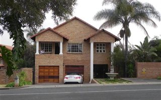 4 Bedroom House in Sterrewag
