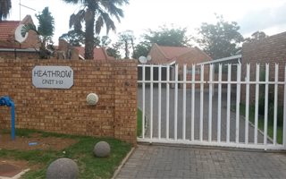 2 Bedroom Townhouse in Bonaero Park