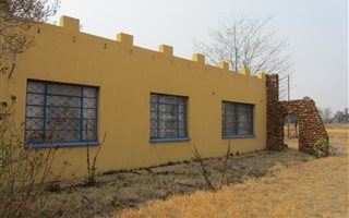 2.1 ha Farm in Rosashof