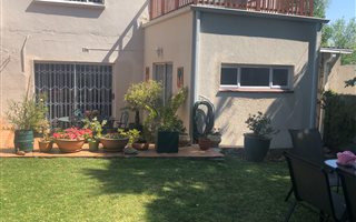 1 Bedroom Flat in Parkmore