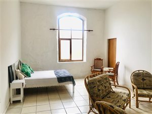 1 Bed Apartment in Mossel Bay Central