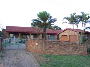 4 Bed House in Malvern