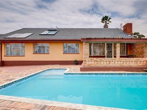 4 Bed House in Lindhaven