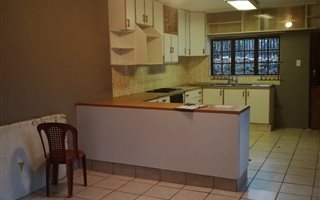 2 Bedroom House in Escombe