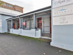 275 m² Commercial space in Paarl