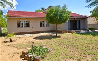 3 Bedroom House in Flamingo Park