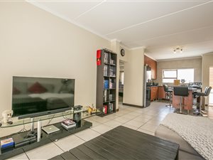 2 Bed Apartment in Sunninghill