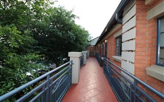2 Bedroom Townhouse in Mooikloof Ridge
