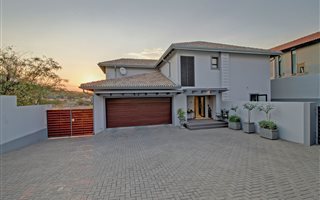 4 Bedroom House in Woodhill