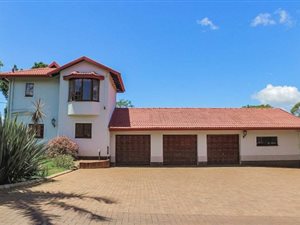 6 Bedroom House in Winston Park