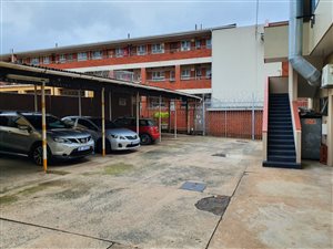 1547 m² Commercial space in Glenwood