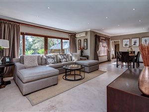 4 Bed House in Magaliessig