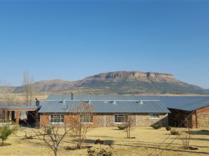 659 ha Farm in Ladybrand