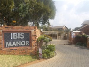 3 Bed Duplex in Wilgeheuwel