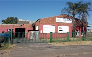 Commercial space in Mkondeni