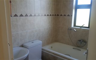 3 Bedroom House in Protea Heights