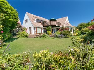 4 Bedroom House in Leisure Isle