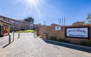 2 Bedroom Apartment in Meredale