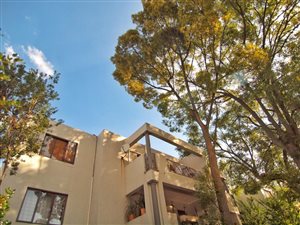 2 Bed Townhouse in Melrose