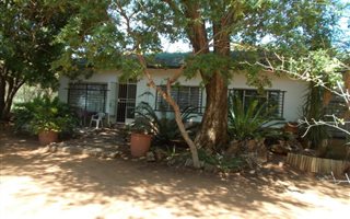 8.5 ha Farm in Hammanskraal