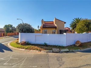 4 Bed House in Diepkloof