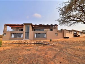 4 Bed Townhouse in Barberton