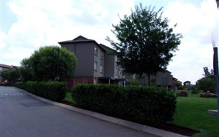 2 Bedroom Duplex in Castleview