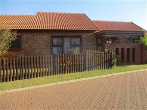 2 Bed Townhouse in Willow Park Manor
