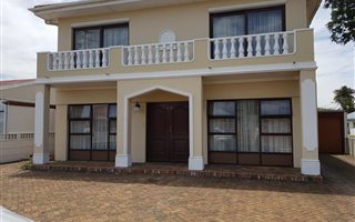3 Bedroom House in Gleemoor