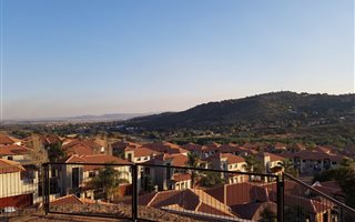 1 Bedroom Townhouse in Bassonia