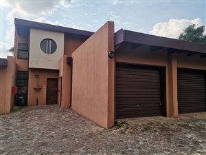 3 Bed Townhouse in Wierda Park