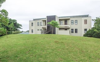 3 Bedroom Apartment in Dunkirk Estate