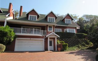 3 Bedroom Duplex in Mt Edgecombe Estate 1 & 2