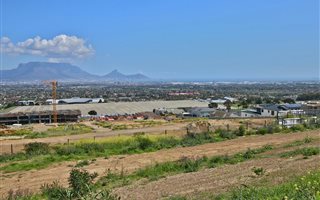 850 m² Land available in Baronetcy Estate
