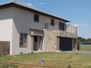 500 m² Land available in Derdepoort Park