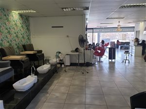 190 m² Retail Space in Edenburg