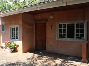 2 Bed Garden Cottage in Blackridge