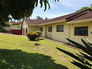 5 Bed House in Port Edward
