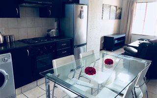 2 Bedroom Townhouse in Brentwood
